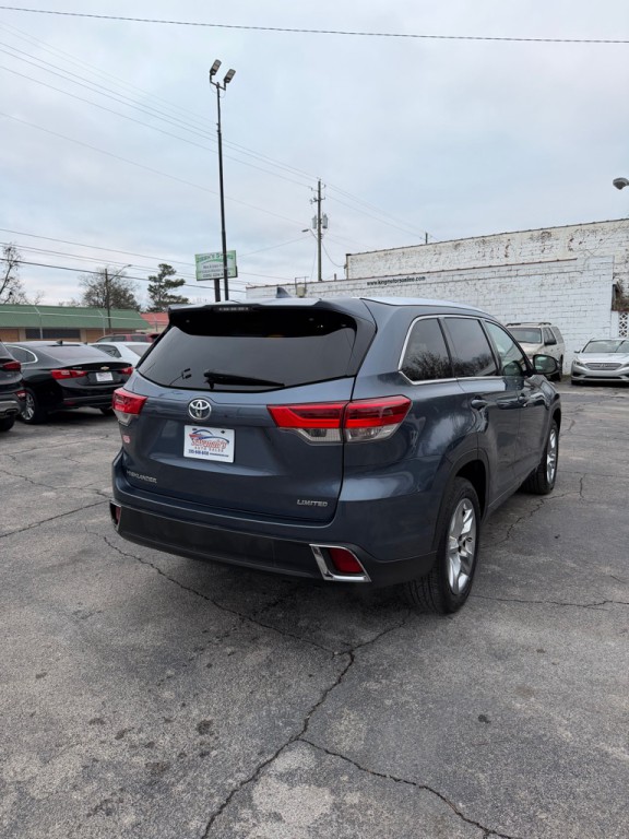 2018 Toyota Highlander Image 5