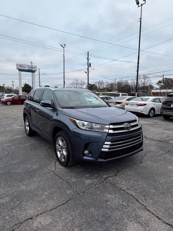 2018 Toyota Highlander Image 7