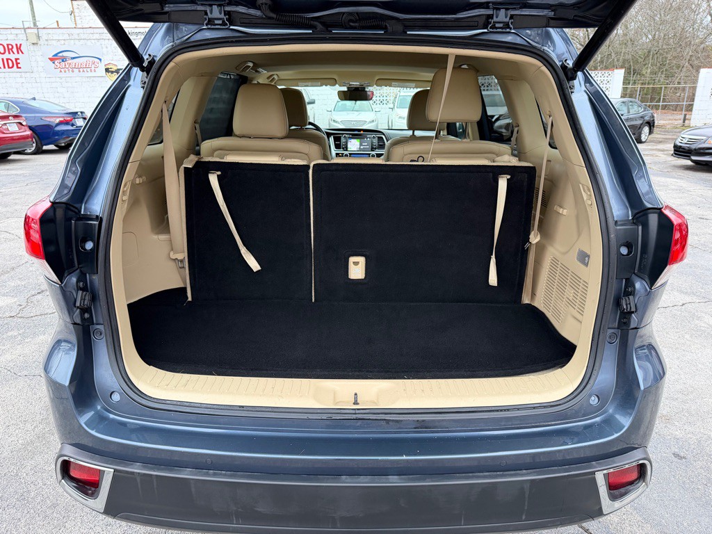 2018 Toyota Highlander Image 18