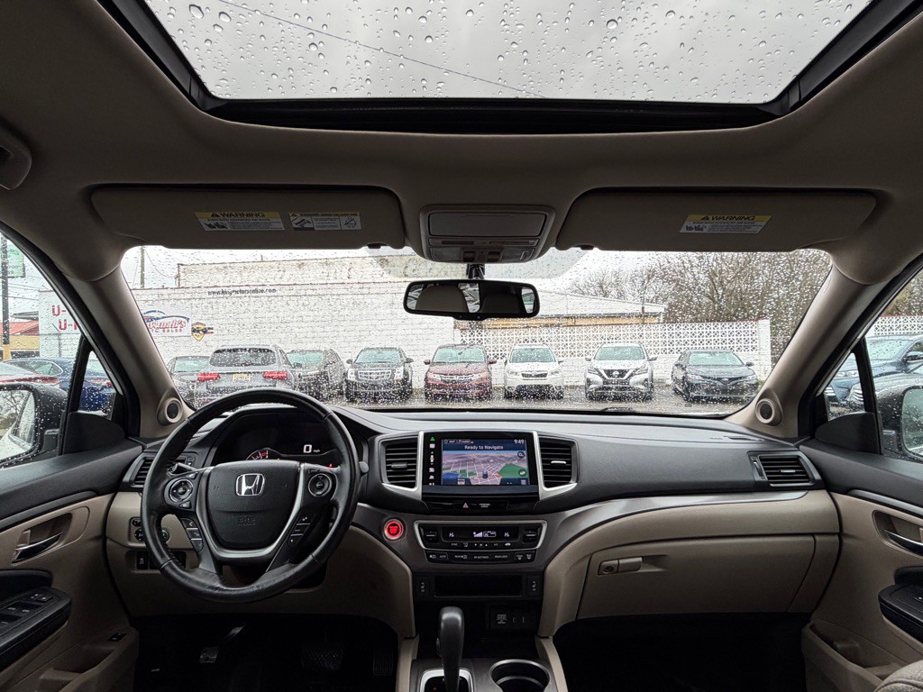 2016 Honda Pilot Image 16