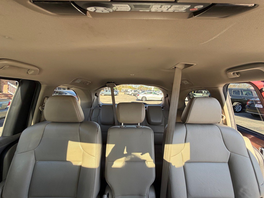 2016 Honda Odyssey Image 15