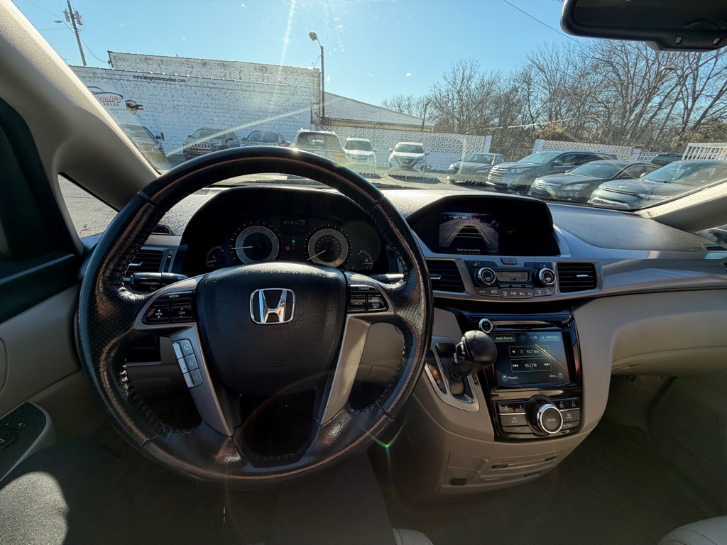 2016 Honda Odyssey Image 17