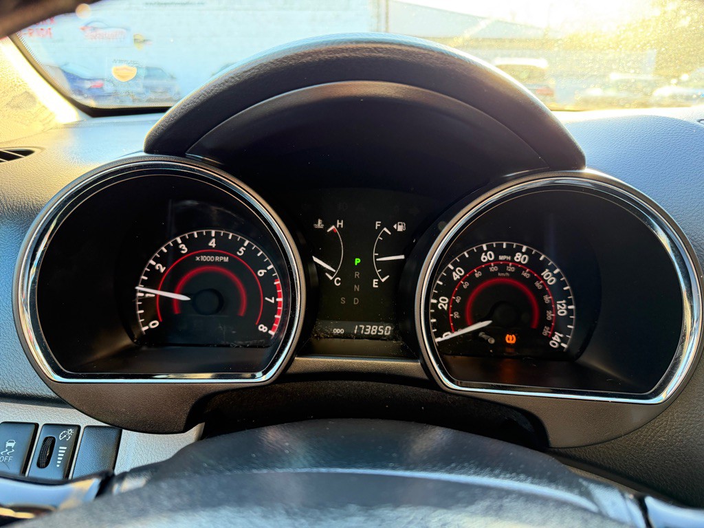 2012 Toyota Highlander Image 18