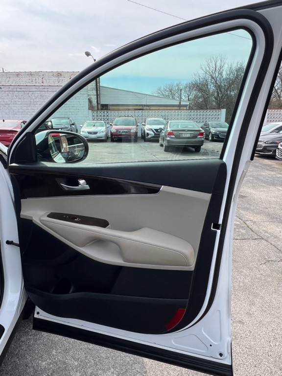 2017 Kia Sorento Image 15