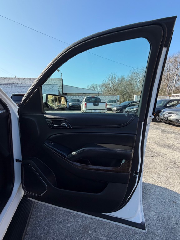 2015 Chevrolet Tahoe Image 13