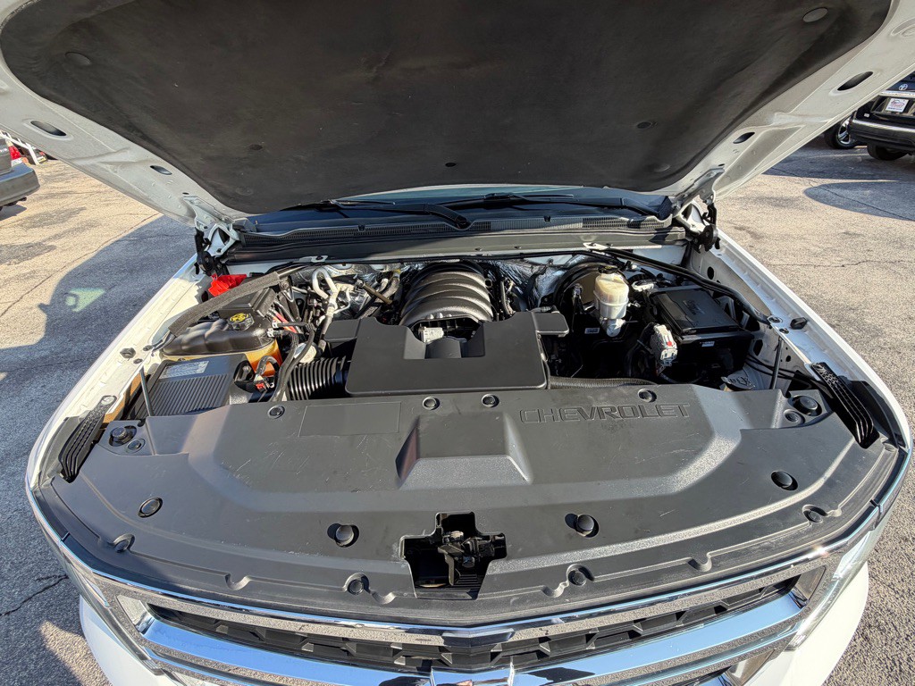 2015 Chevrolet Tahoe Image 19