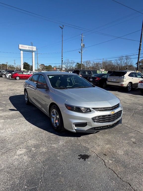 2017 Chevrolet Malibu Image 7