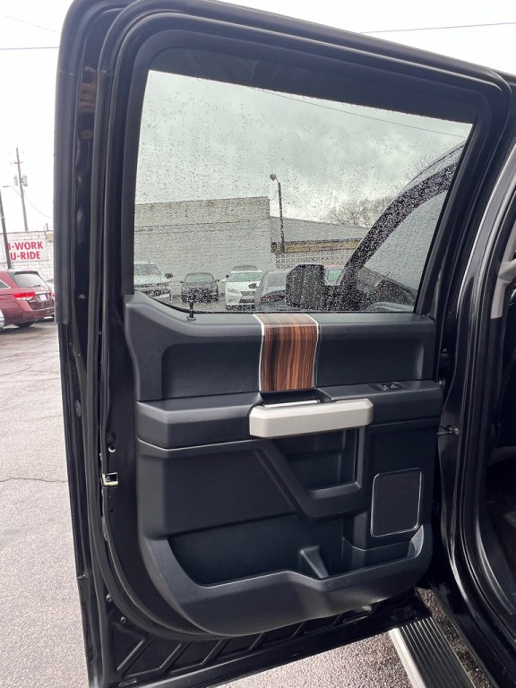 2015 Ford F-150 Image 11