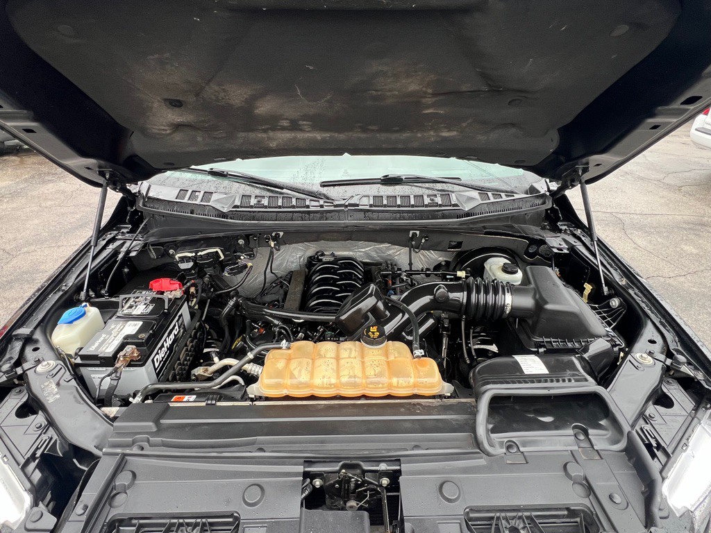 2015 Ford F-150 Image 21