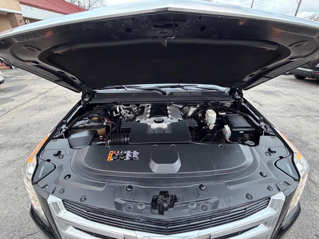 2017 Cadillac Escalade Image 20