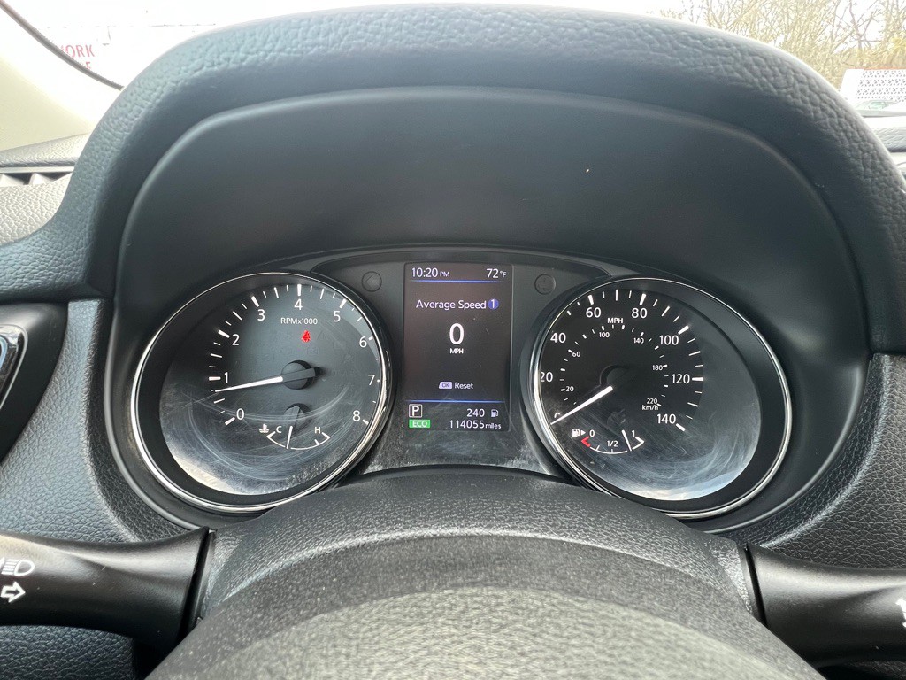 2018 Nissan Rogue Image 19