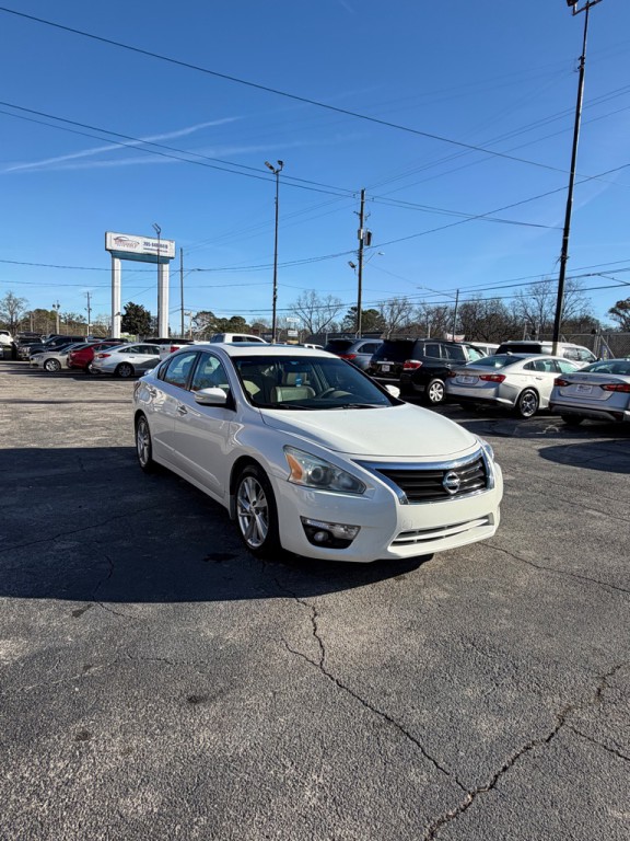2015 Nissan Altima Image 7