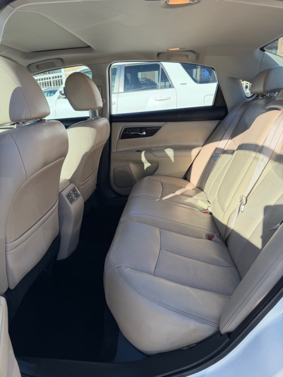 2015 Nissan Altima Image 11