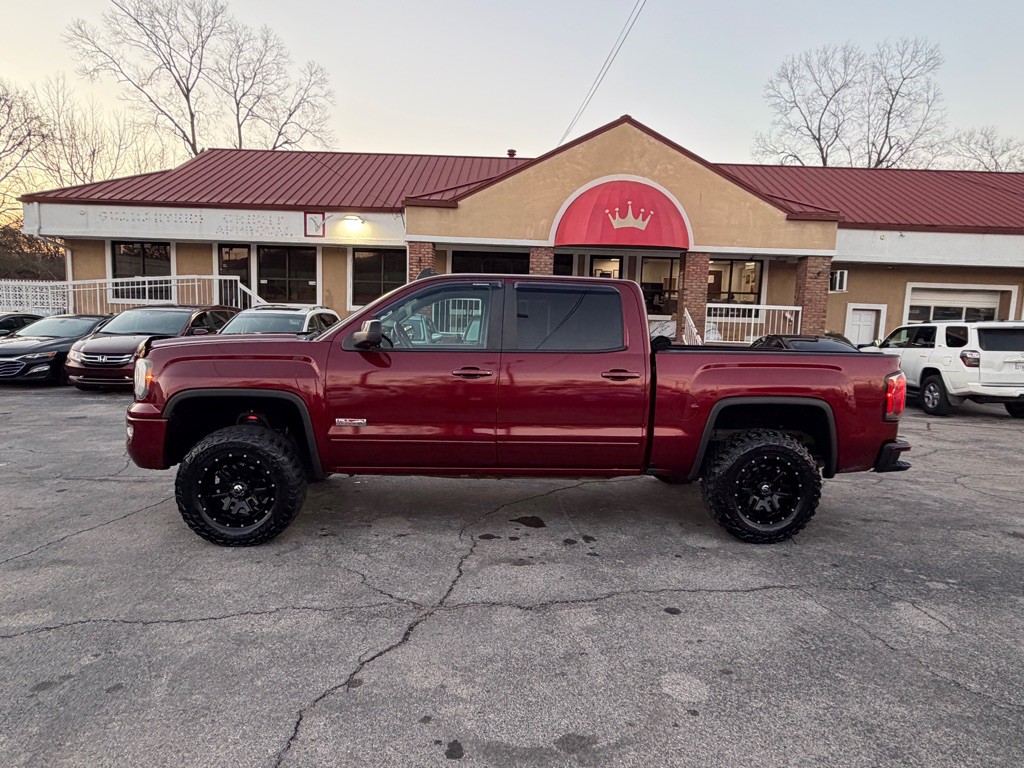 2016 GMC Sierra Image 2