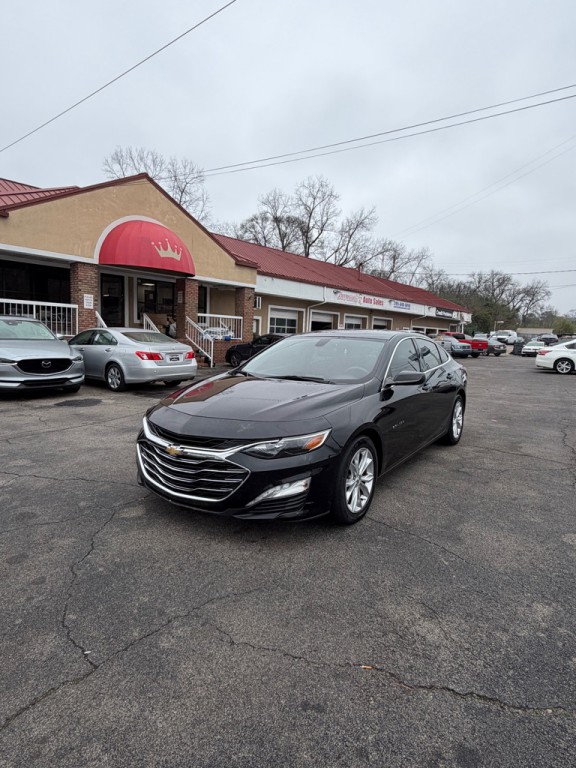 2020 Chevrolet Malibu Image 1