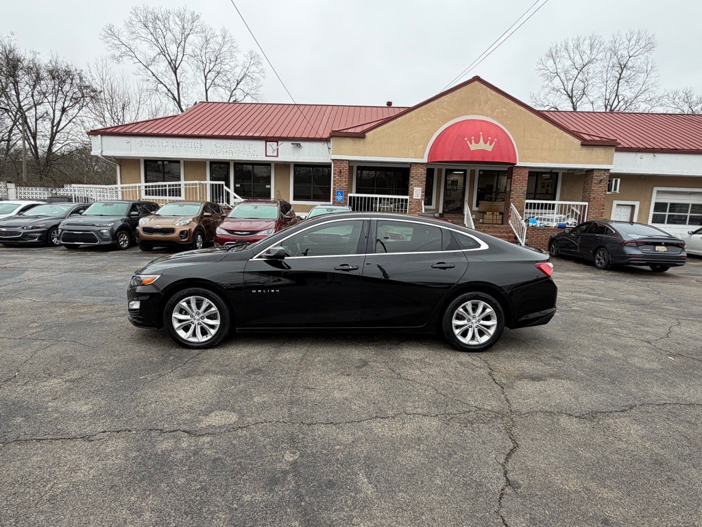 2020 Chevrolet Malibu Image 2