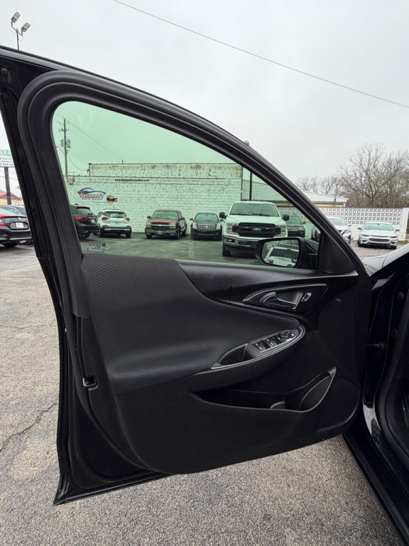 2020 Chevrolet Malibu Image 8