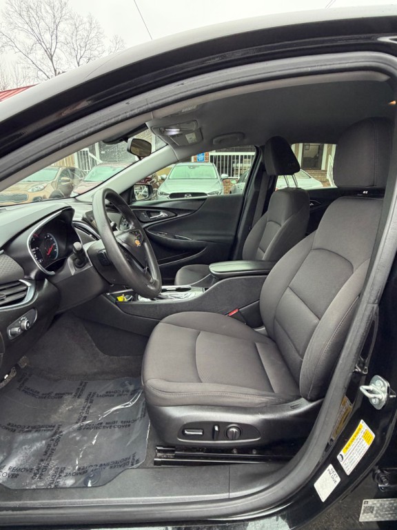 2020 Chevrolet Malibu Image 9