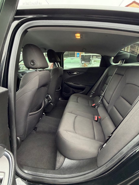 2020 Chevrolet Malibu Image 10