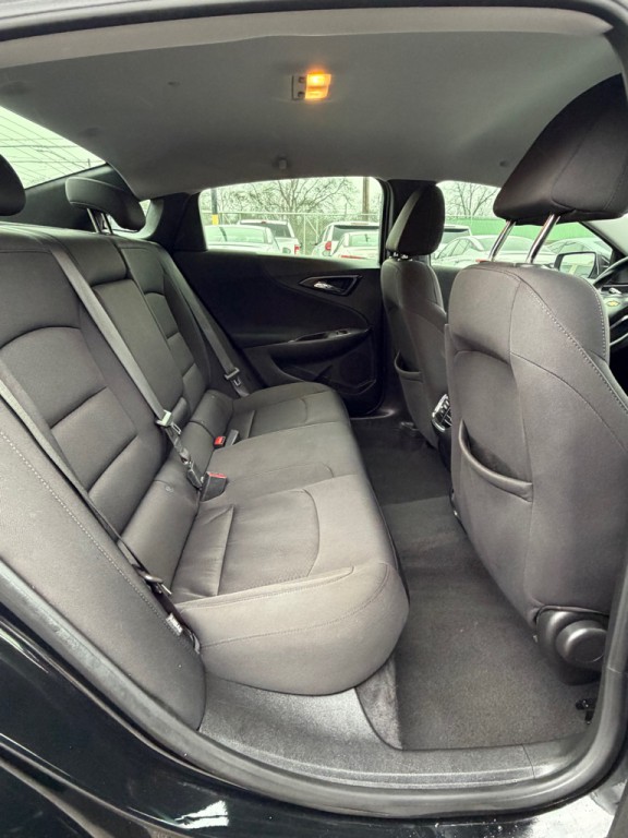 2020 Chevrolet Malibu Image 11