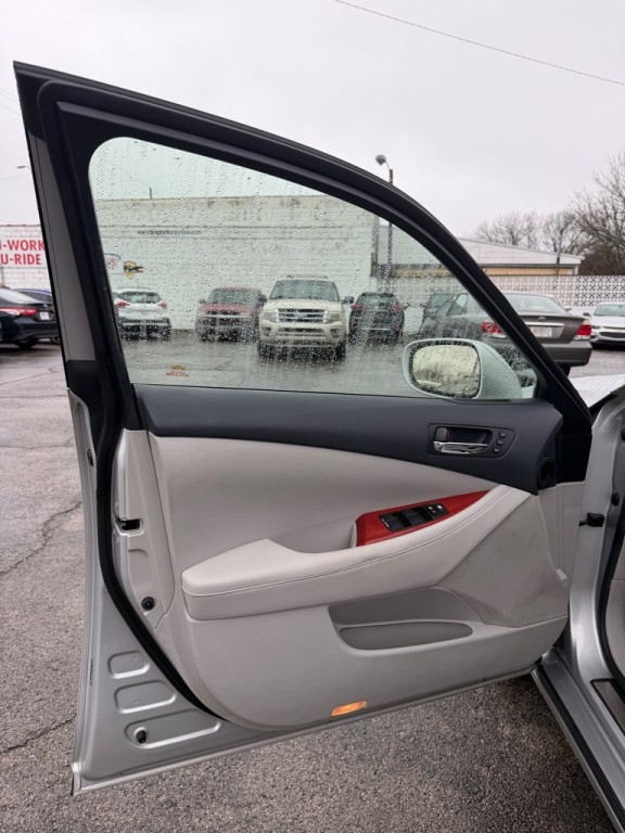 2008 Lexus ES Image 9