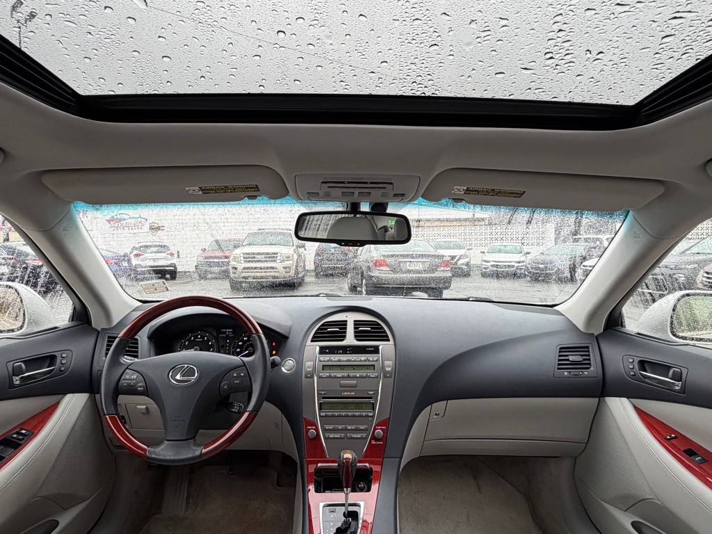 2008 Lexus ES Image 17