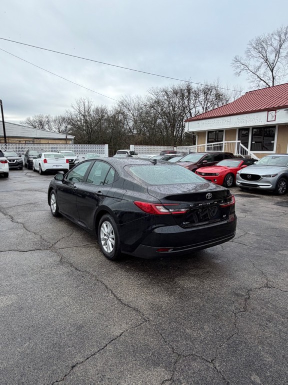 2025 Toyota Camry Image 3