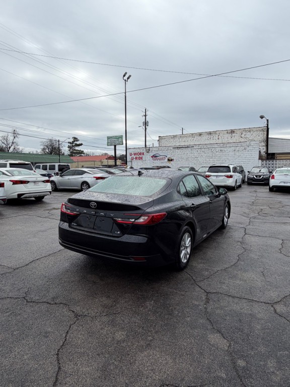 2025 Toyota Camry Image 5