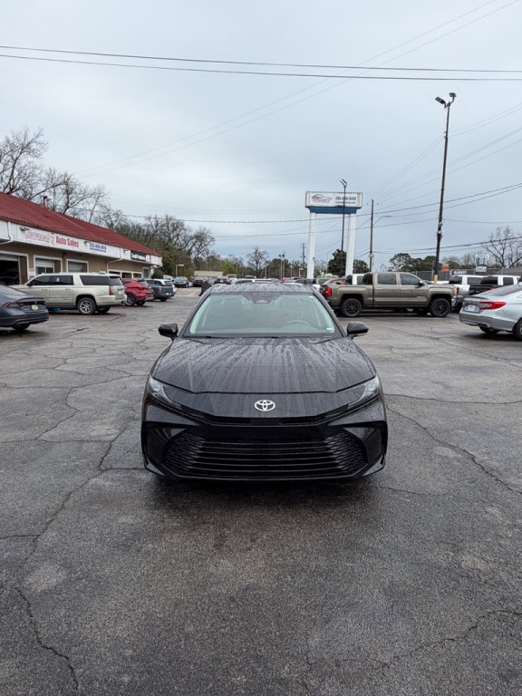 2025 Toyota Camry Image 8