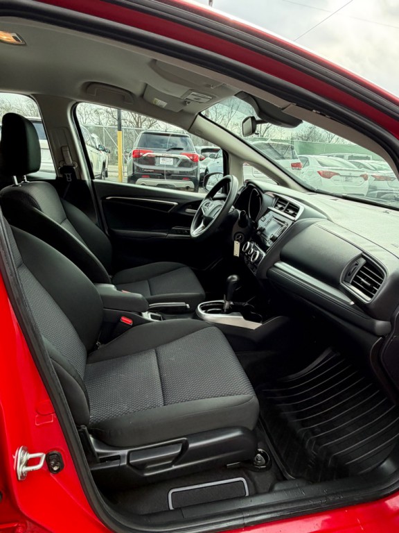 2018 Honda Fit Image 15