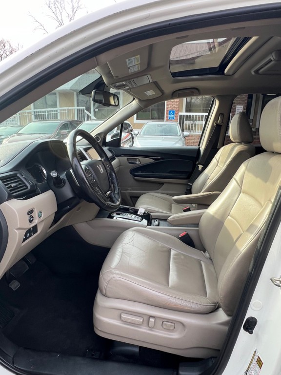 2016 Honda Pilot Image 10