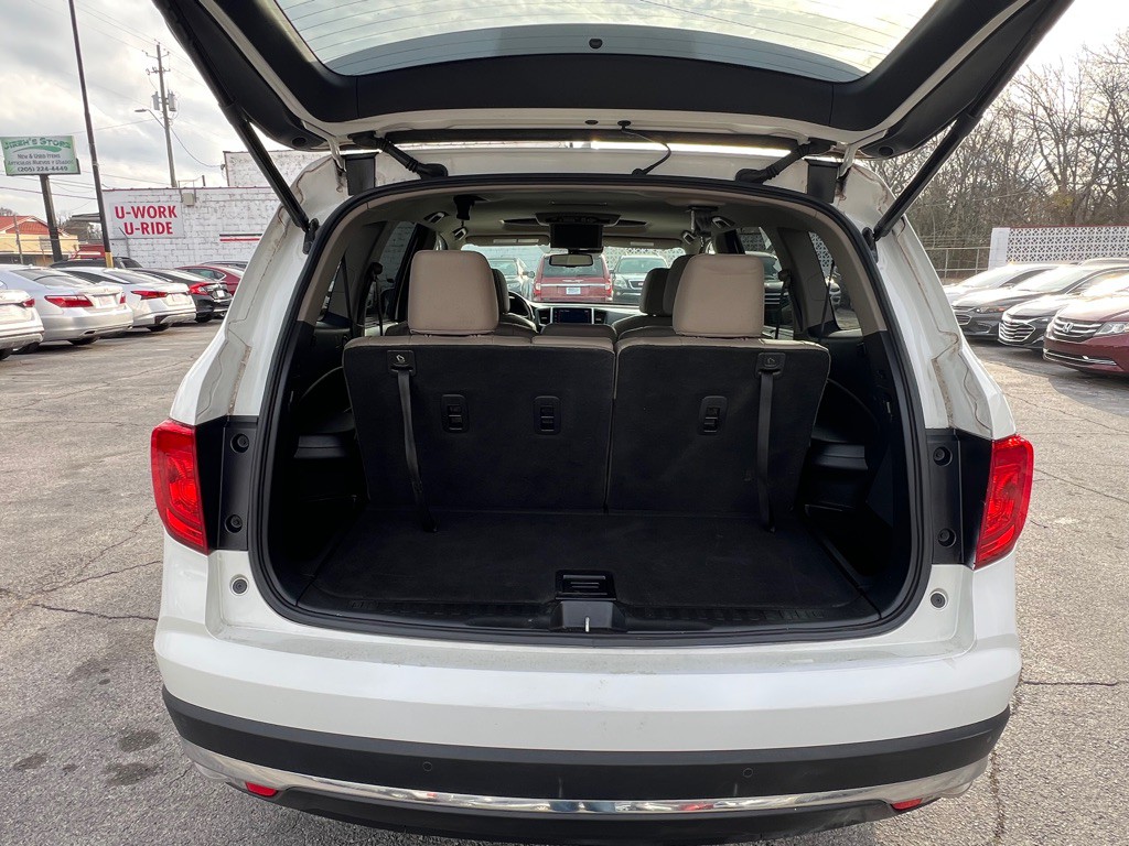 2016 Honda Pilot Image 18