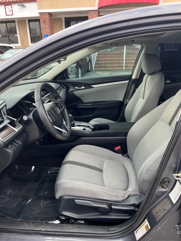 2017 Honda Civic Image 10