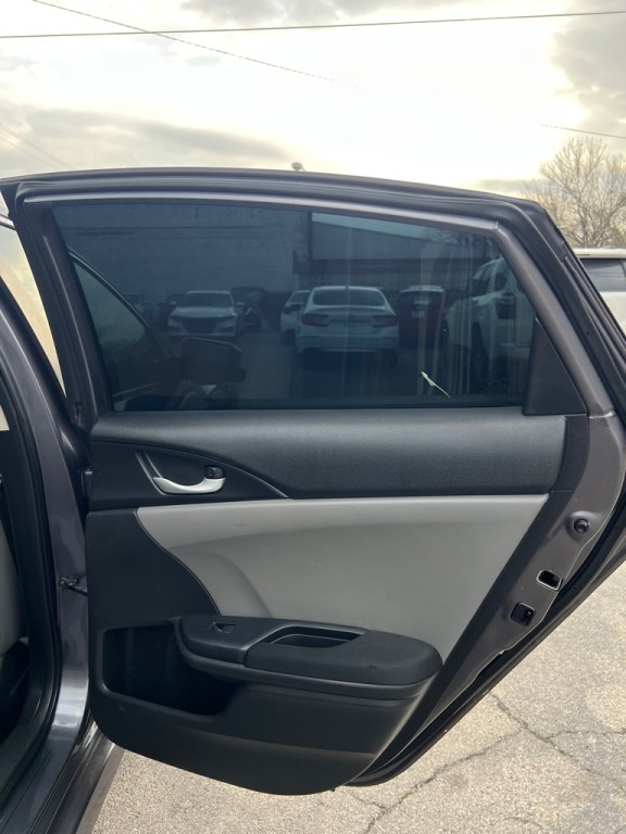 2017 Honda Civic Image 13