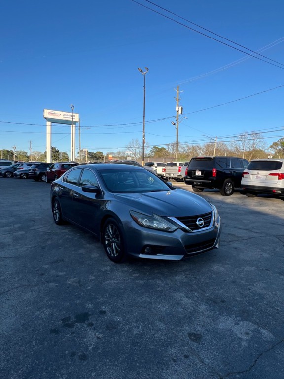 2018 Nissan Altima Image 7