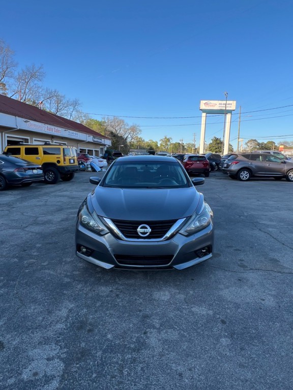 2018 Nissan Altima Image 8