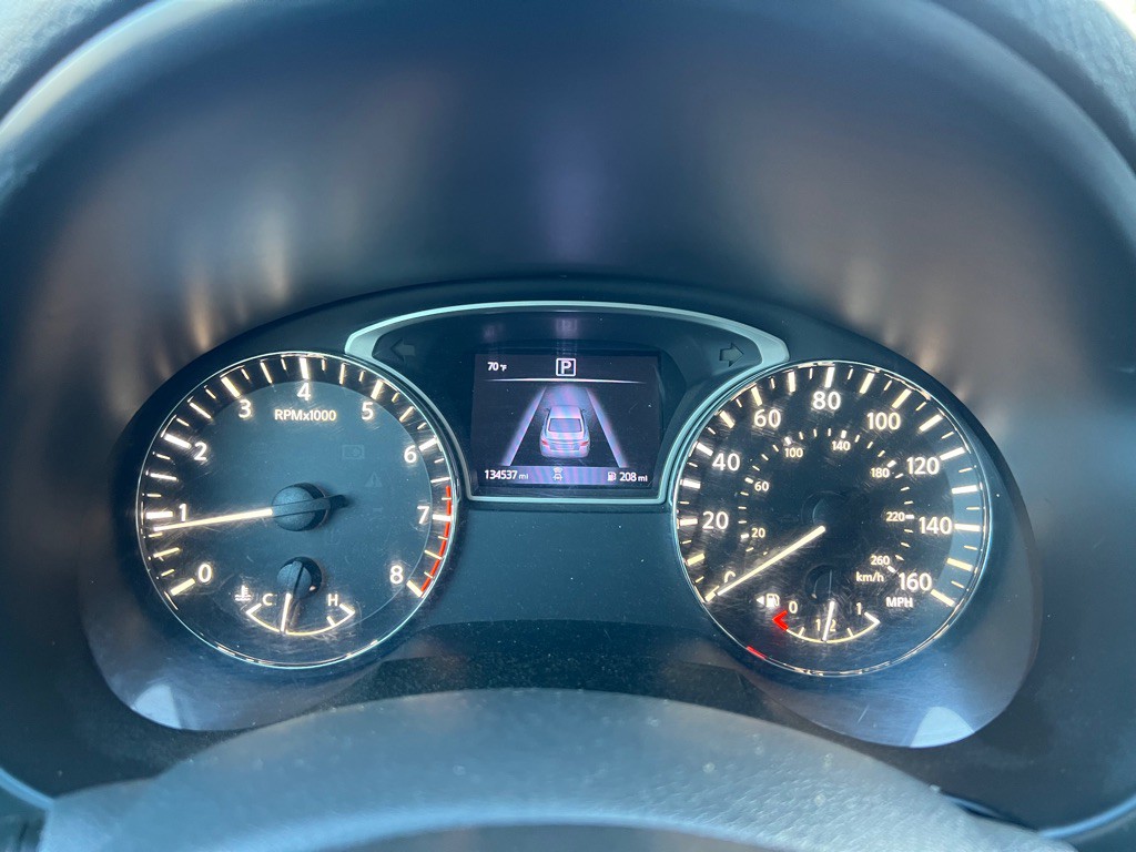 2018 Nissan Altima Image 17