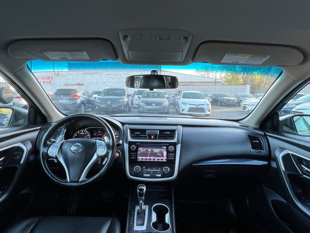 2018 Nissan Altima Image 19