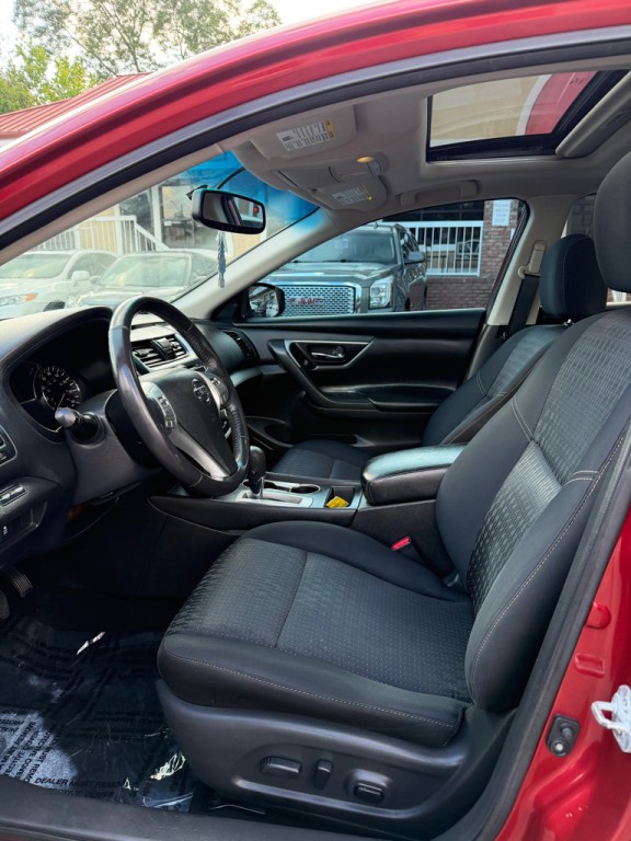 2016 Nissan Altima Image 13
