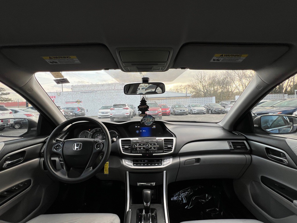 2015 Honda Accord Image 19