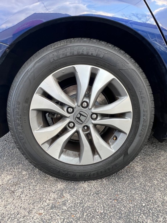 2015 Honda Accord Image 21