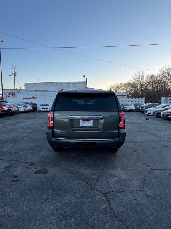 2017 GMC Yukon Image 4