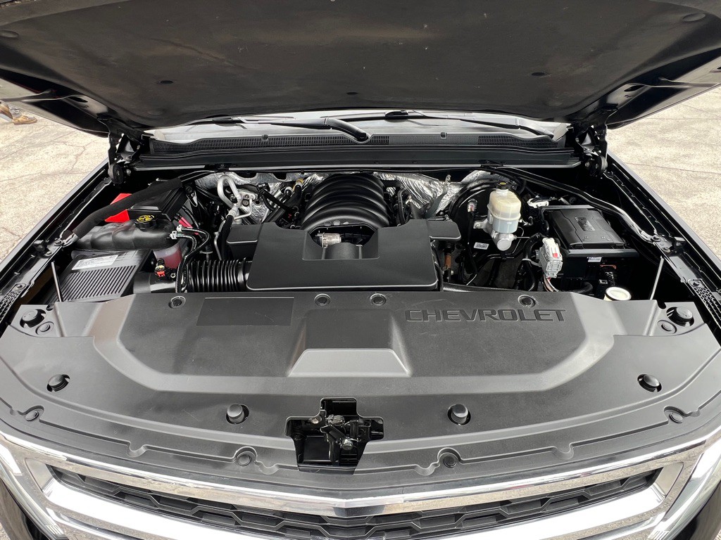 2016 Chevrolet Suburban Image 22