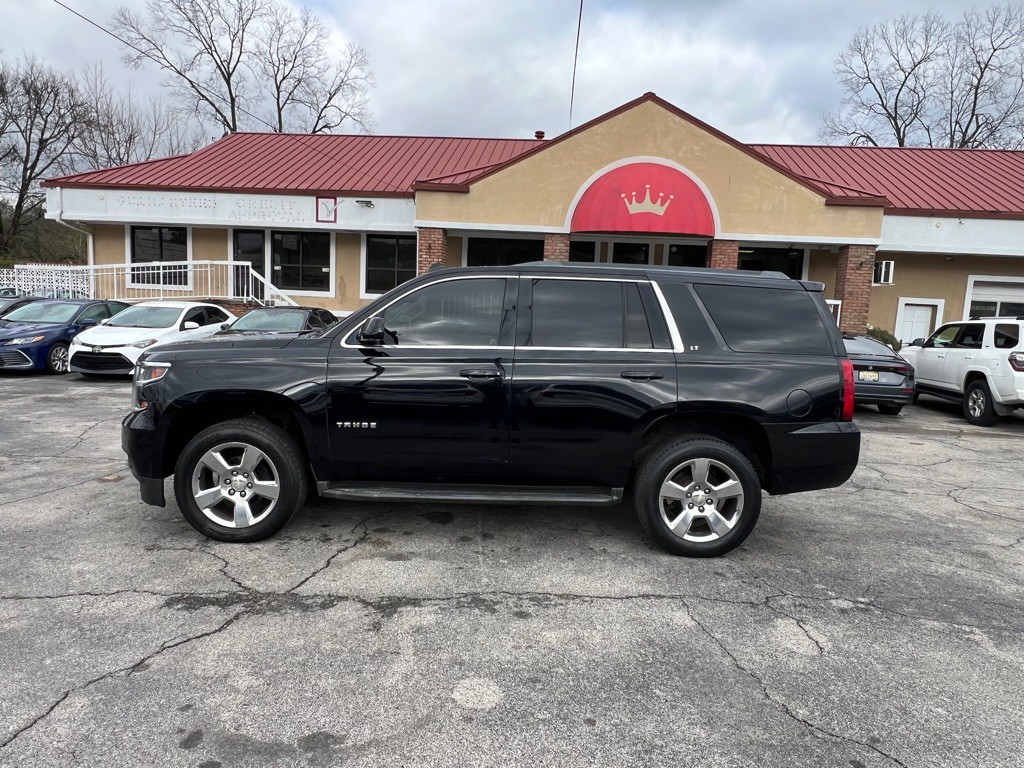 2015 Chevrolet Tahoe Image 2