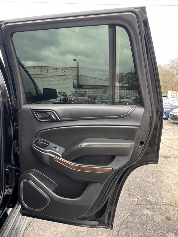 2015 Chevrolet Tahoe Image 12