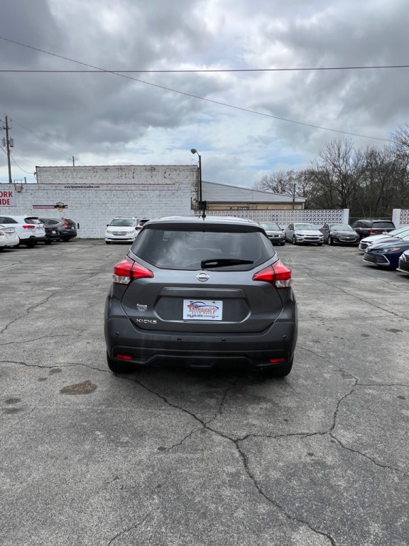 2020 Nissan Kicks Image 4
