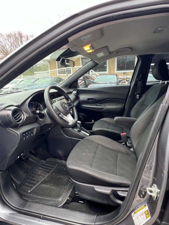 2020 Nissan Kicks Image 10