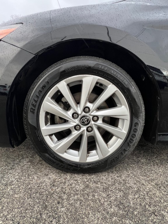 2021 Toyota Camry Image 22