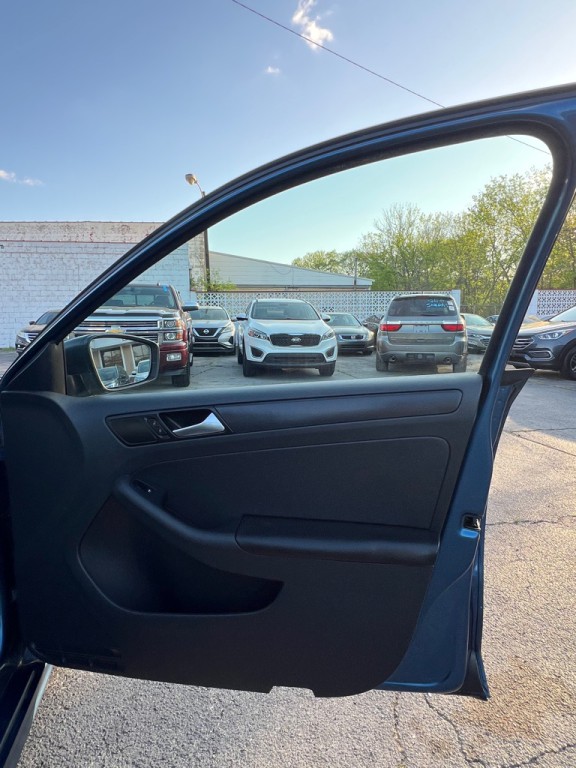 2016 Volkswagen Jetta Image 15