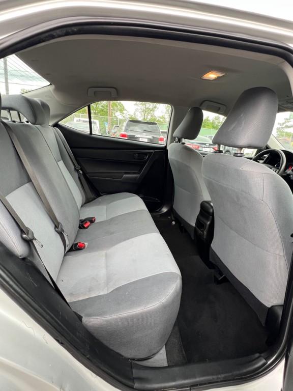 2018 Toyota Corolla Image 14